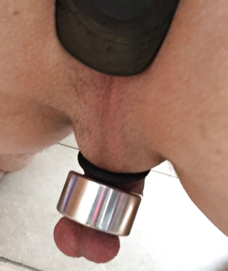 The ball stretcher