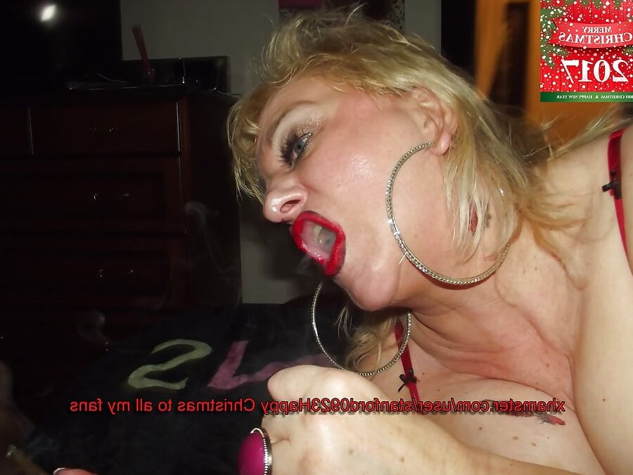CHEAP XMAS SLUT