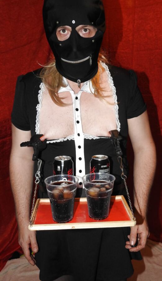 SissyMaid served cold drinks