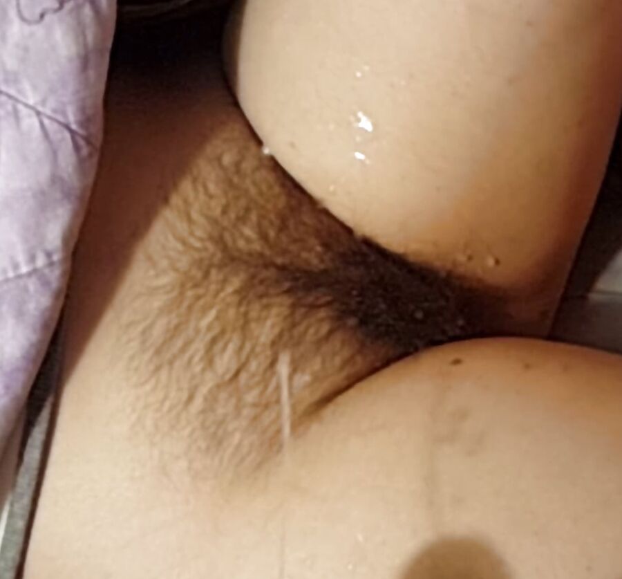 Cumshot On Hairy Pussy
