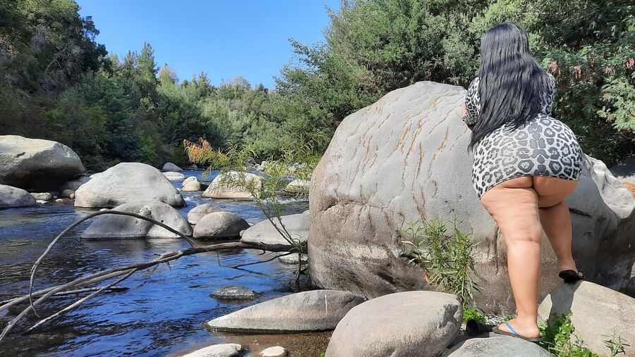 Mommy Big Ass in Outdoors