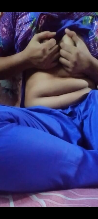 Sexy girl masturbating
