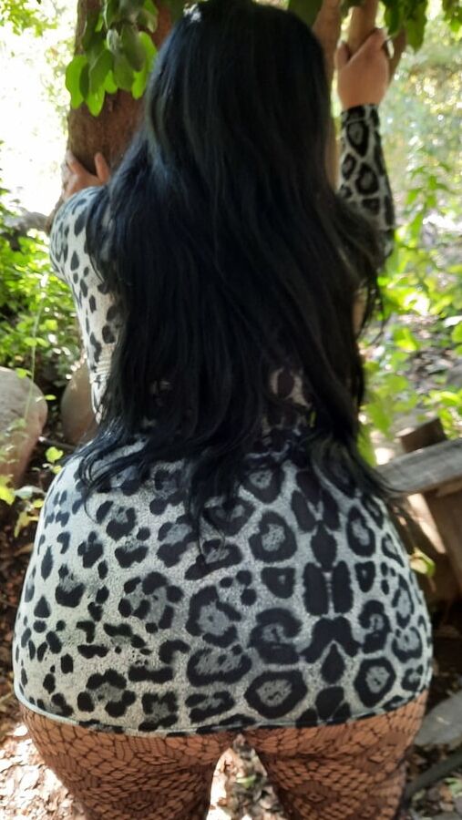 Mommy Big Ass Latina Outdoors