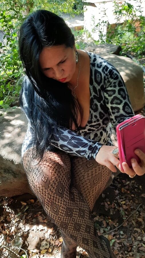 Mommy Tits Outdoors