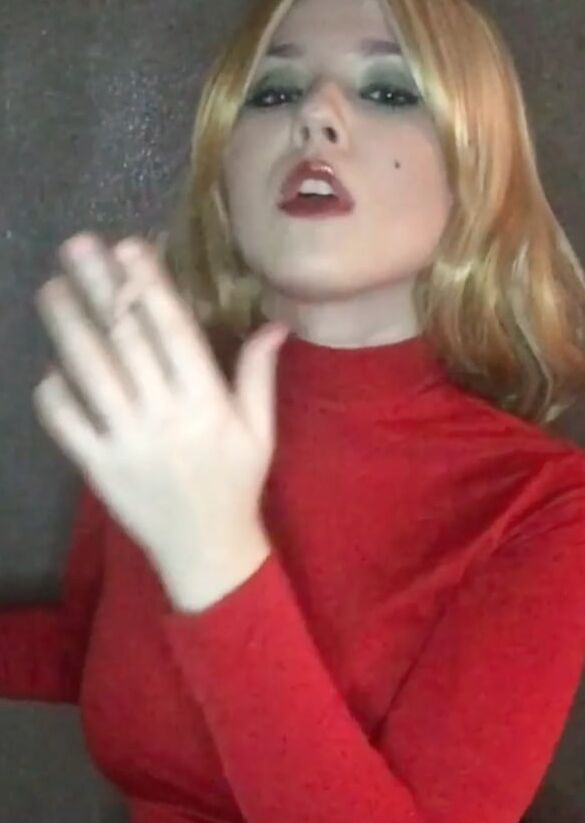 Smoking queen