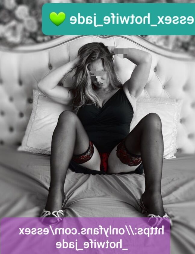 Essex_hotwife_jade