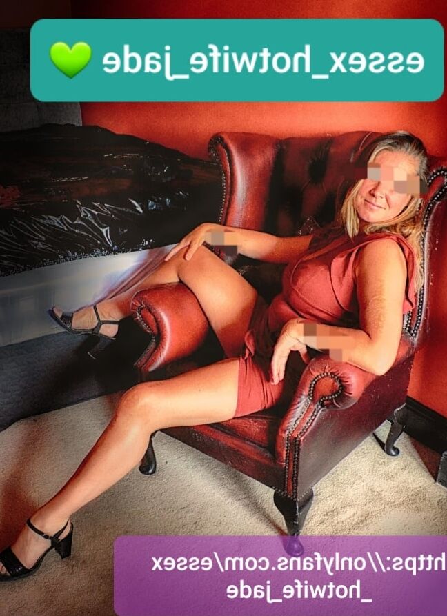 Essex_hotwife_jade