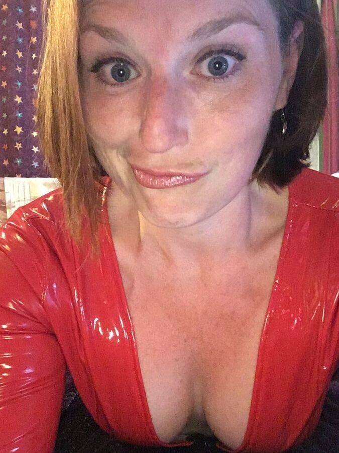 Testing out a new latex dress