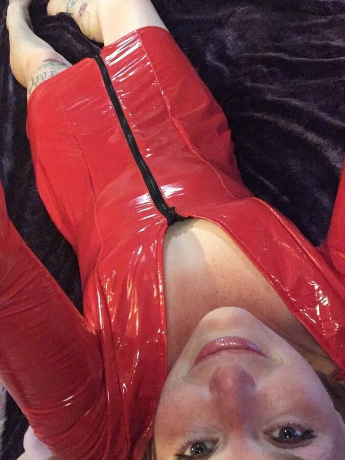 Testing out a new latex dress
