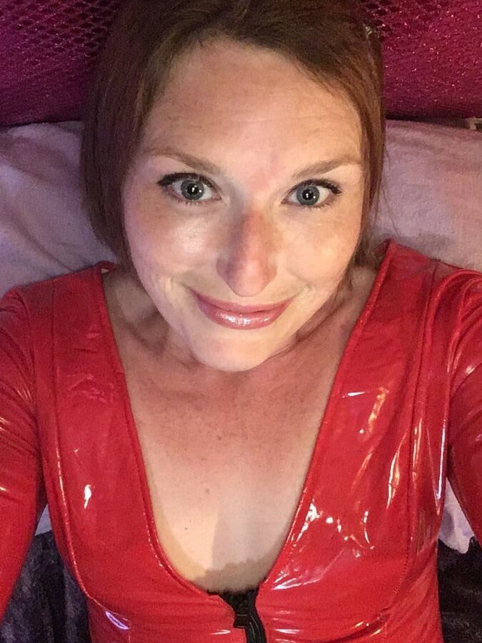 Testing out a new latex dress