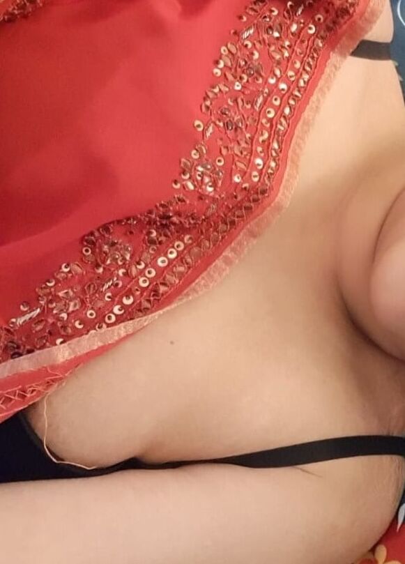 Love in my red sexy saree
