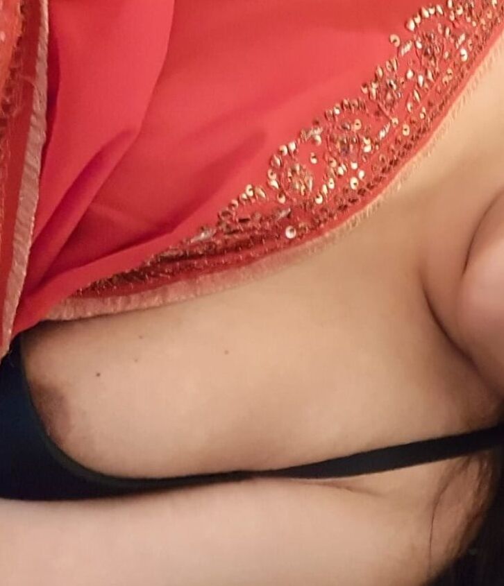 Love in my red sexy saree