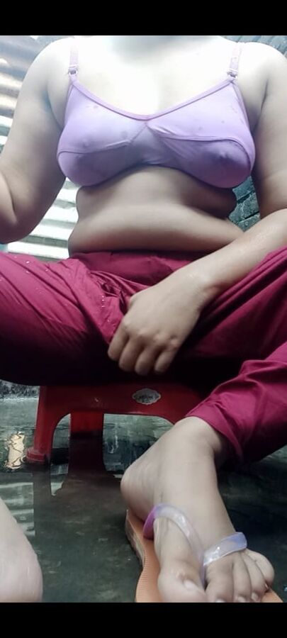 Sexy girl bathing