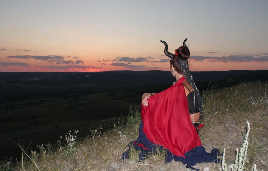 Queen of Sunset
