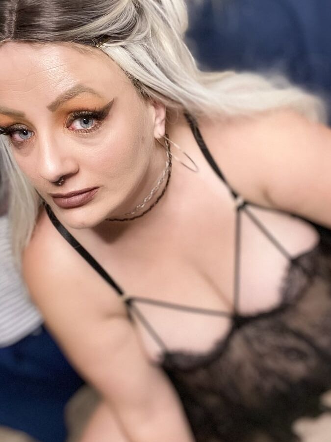 Photo Shoot w Blondee