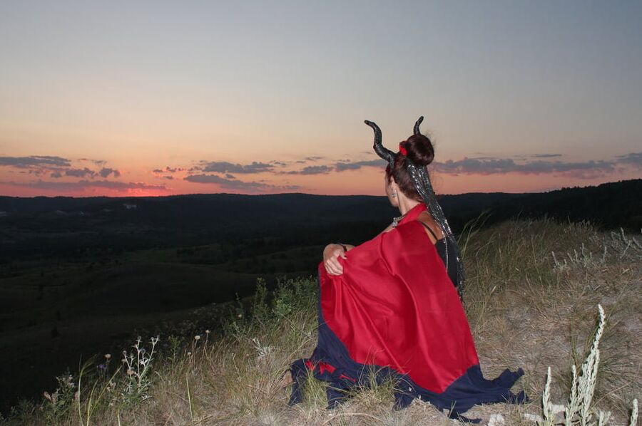 Queen of Sunset