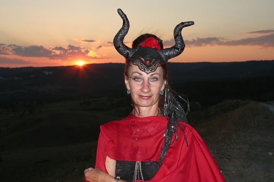 Queen of Sunset