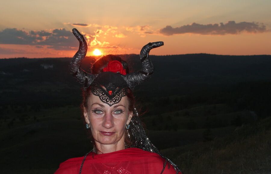 Queen of Sunset
