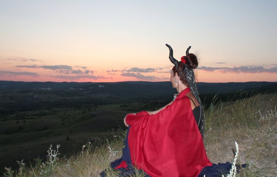 Queen of Sunset