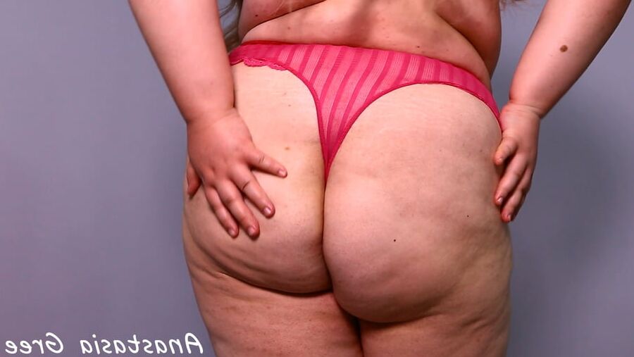 Big ass bbw in pink lingerie