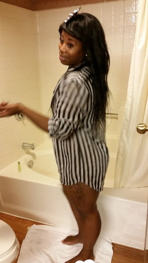 Black honey gets recorded as she showers