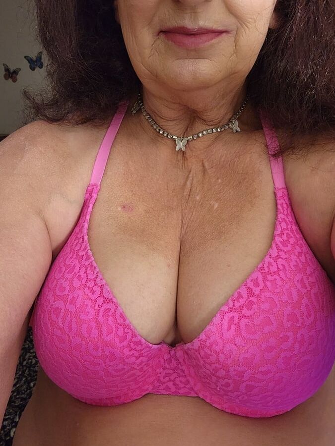 Mirandaxxx  playing again