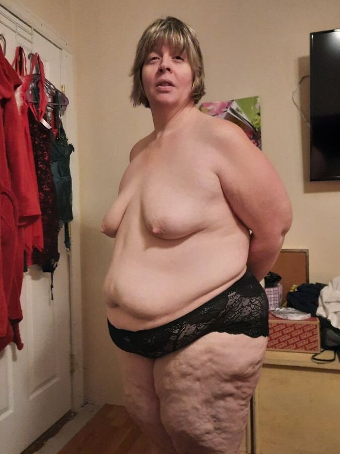 Bbw wife in black panties