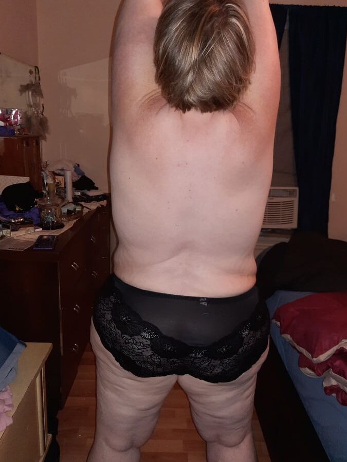 Bbw wife in black panties