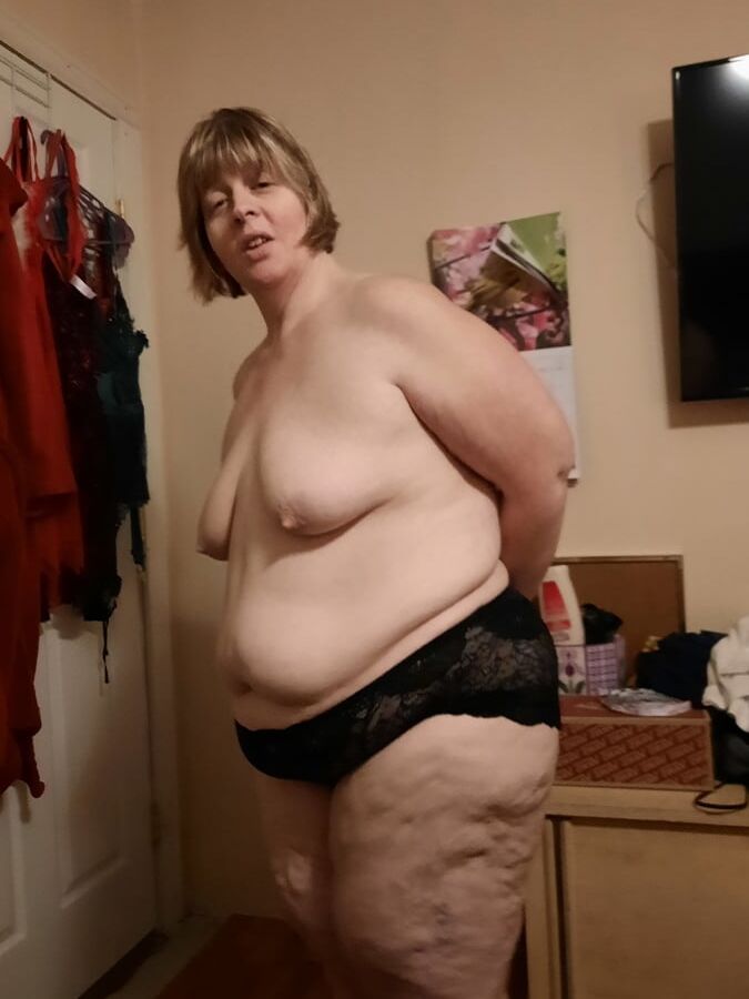 Bbw wife in black panties
