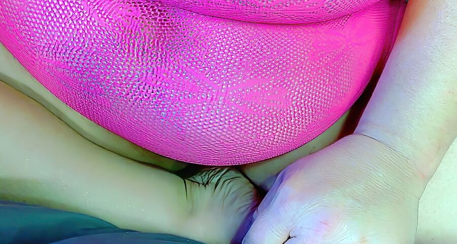 Sexy BBW Dick Lips Photoset