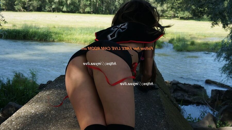 Dracula girl flashing pussy in park
