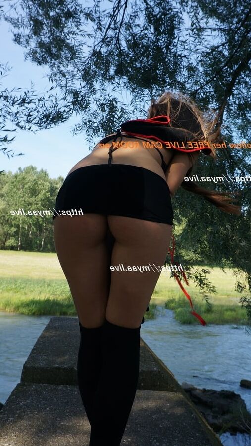 Dracula girl flashing pussy in park