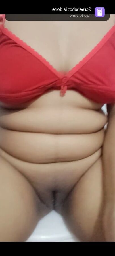 Sexy girl masturbating pissing boobs