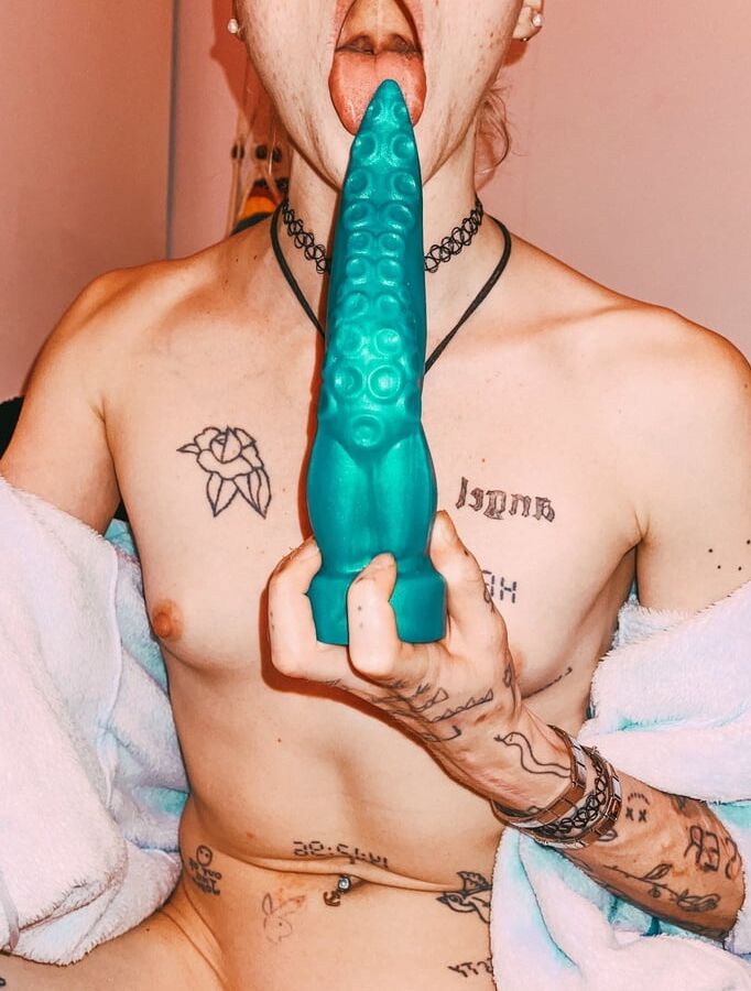 Pussy-ass case
