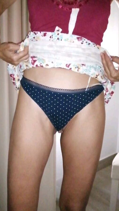 Naked in the hotel 1