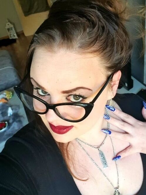 Onlyfans、PPV なし、1:1 チャットなど