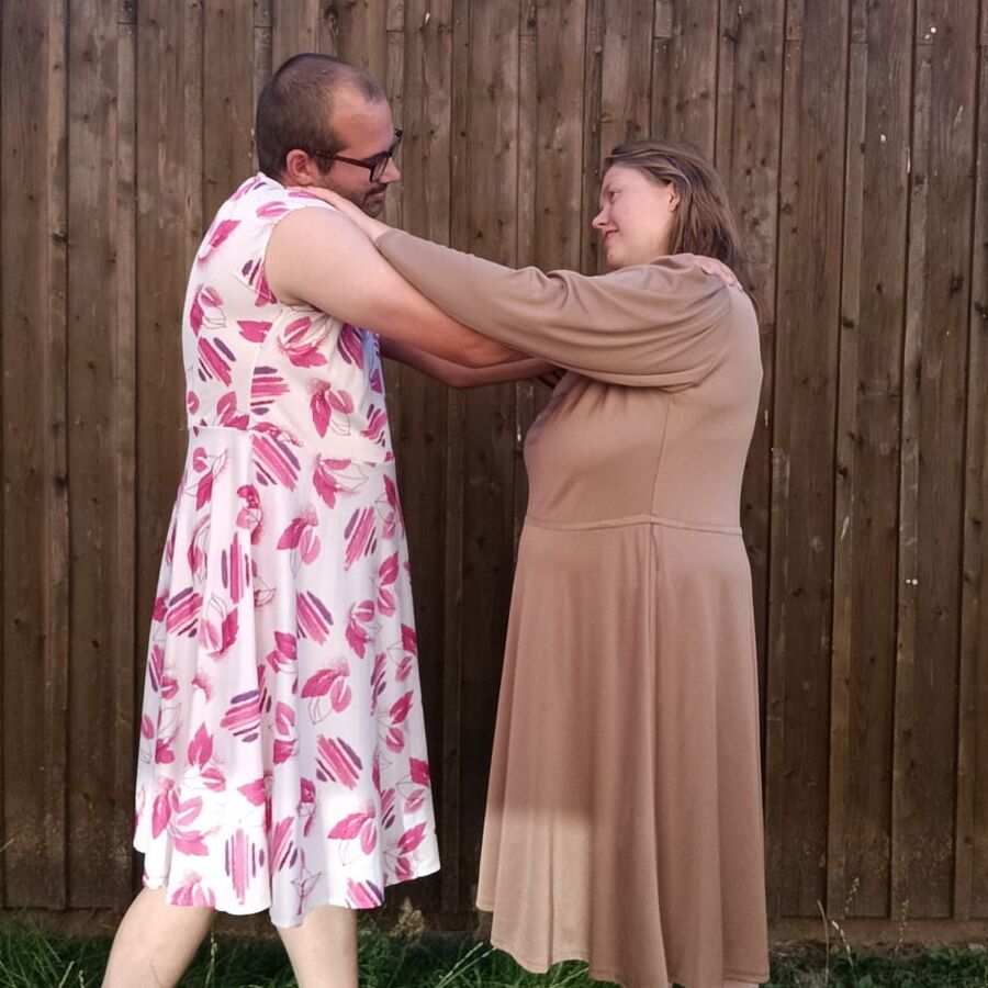 Ich und Schatzi im Sommerkleid
