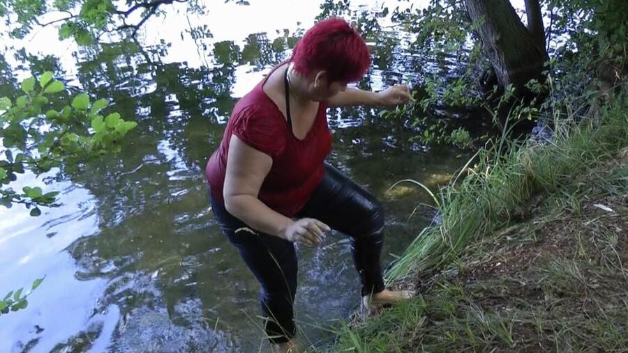Pissing in the jeans