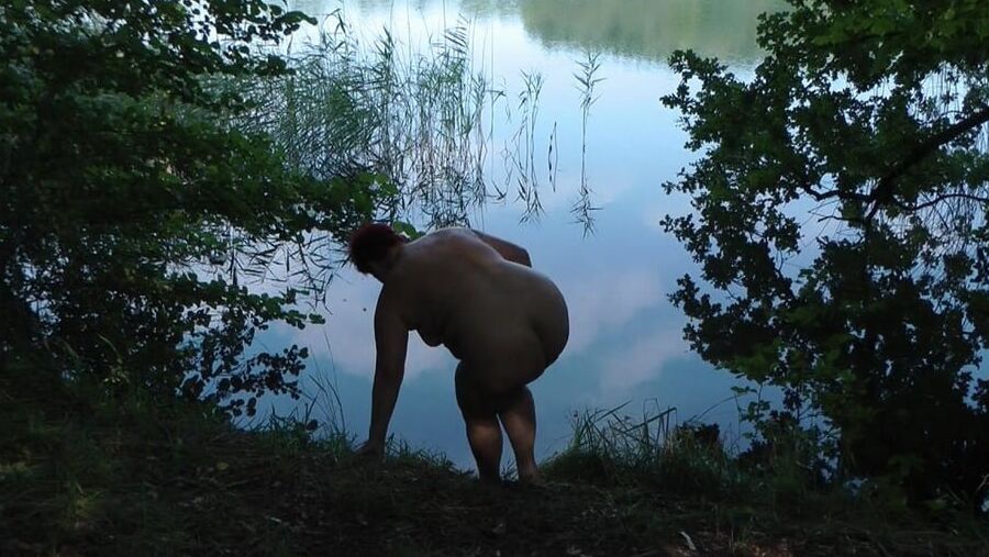 Secretly naked at the lake