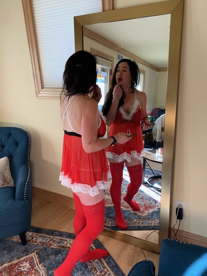Lovely MILF Asian getting dressed for you