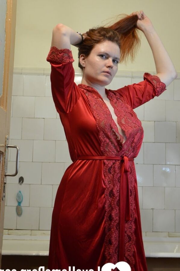 Hot teacher strips and takes a nice bath