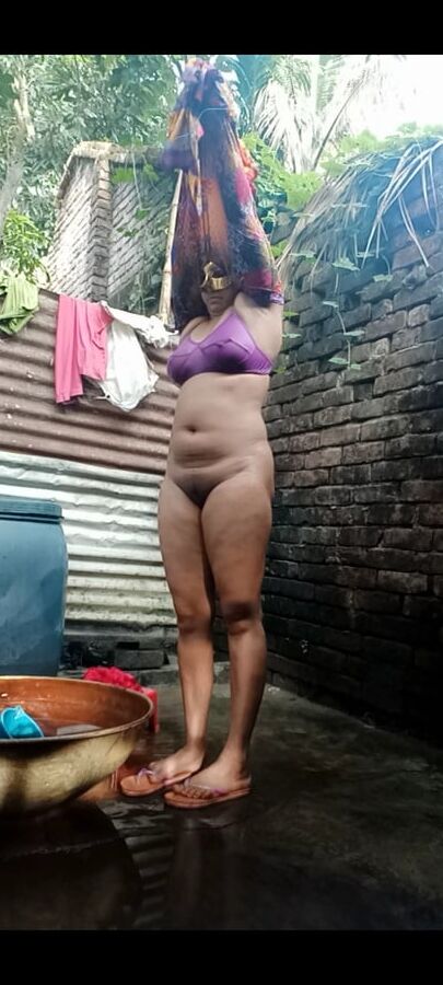 Bathing and peeing
