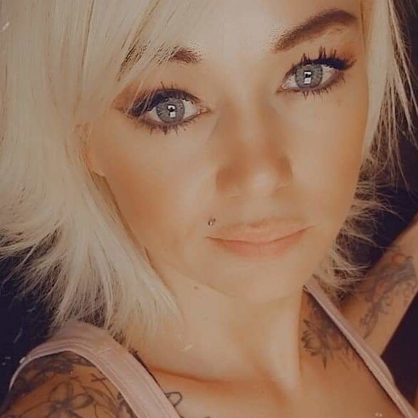 Just some cute pics of me