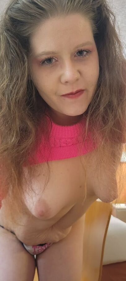 Nikki Belle's  Hotel Visit