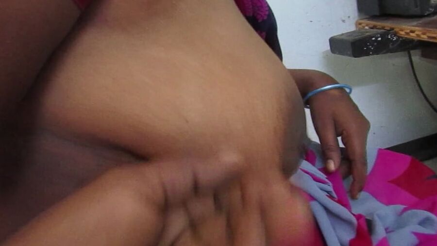 Tamil horny aunty showing her boobs