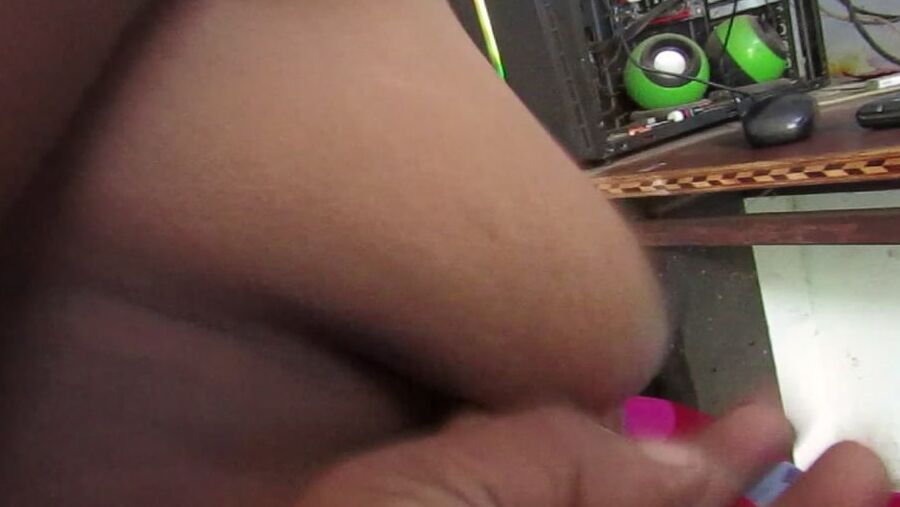 Tamil horny aunty showing her boobs
