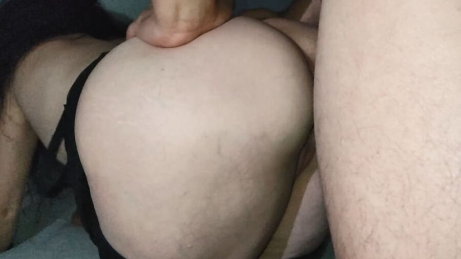 Mature MILF Housewife