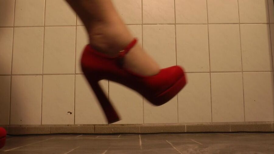 Only high heels and feet :-)
