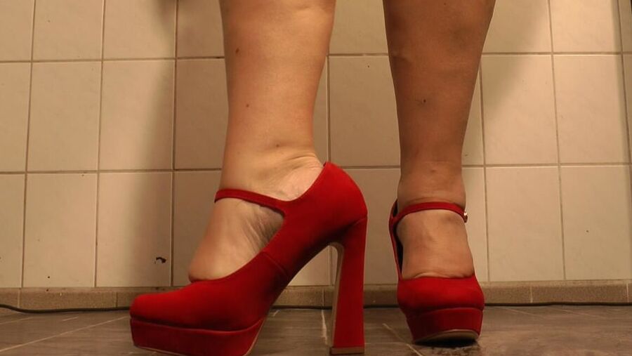 Only high heels and feet :-)