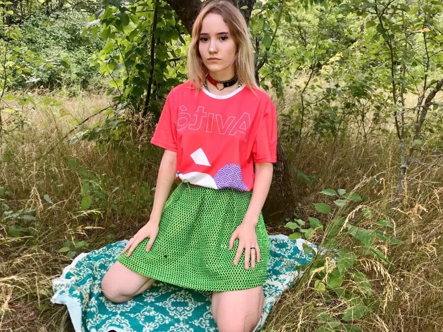 Hot teen strips naked in the woods